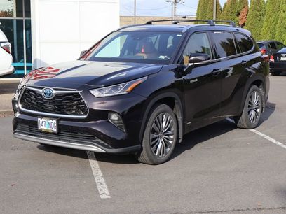 Used 2021 Toyota Highlander Platinum