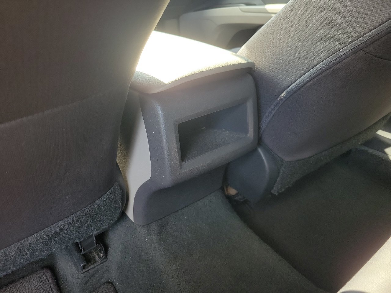 Used 2021 Toyota Camry LE FWD image 11