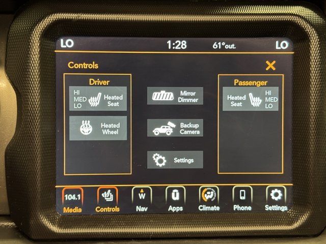 Used 2023 Jeep Wrangler Unlimited w/ Sun & Screen Package AWD/4WD image 35