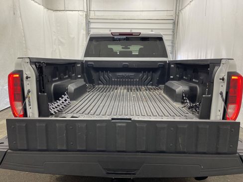 Used 2023 GMC Sierra 2500 SLE w/ SLE Convenience Package image 10