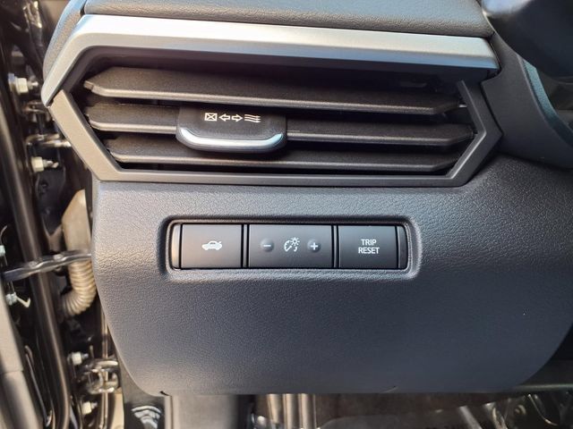 Certified 2025 Nissan Altima 2.5 S FWD image 14