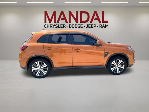 Used 2024 Mitsubishi Outlander Sport SE AWD/4WD image 4