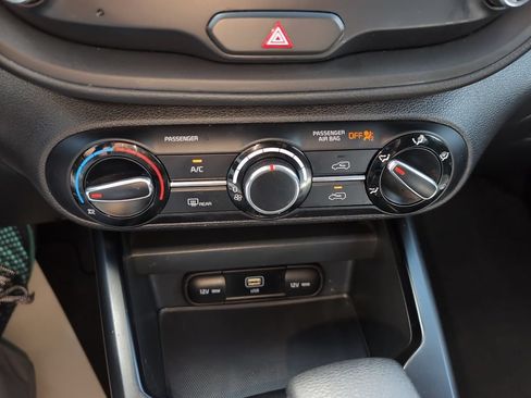 Used 2023 Kia Soul LX w/ Option Group 015 FWD image 20