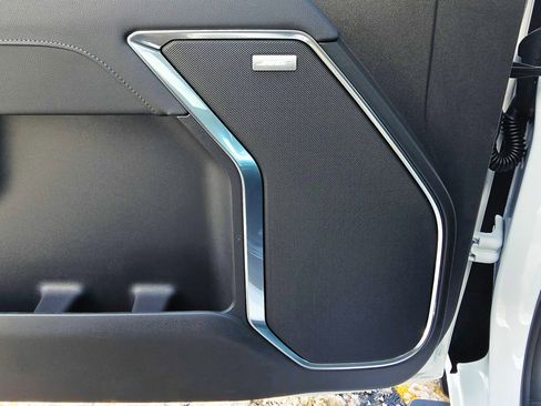 New 2026 GMC Sierra 1500 SLT w/ SLT Premium Plus Package image 28