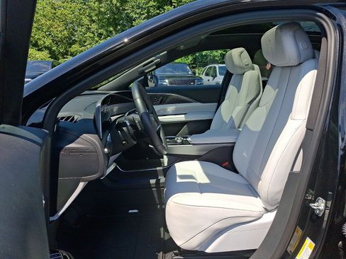 Certified 2024 Cadillac Lyriq Sport AWD/4WD image 17