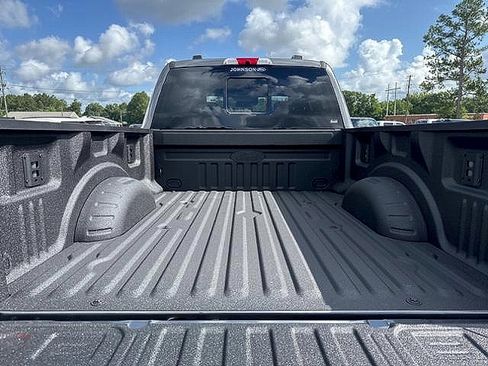 New 2025 Ford F350 Lariat w/ Black Appearance Package image 7