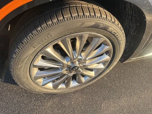 Used 2020 Hyundai Palisade Limited image 13