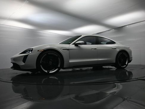 Used 2024 Porsche Taycan Turbo S image 46