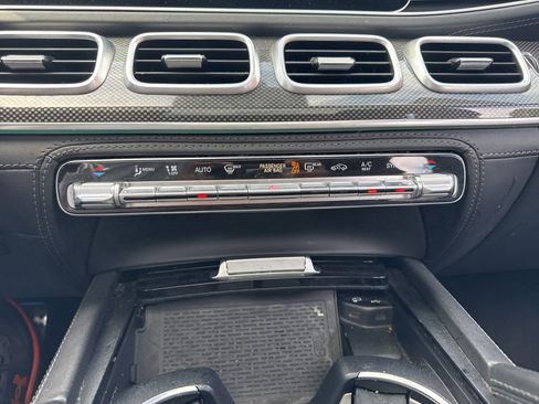 Used 2022 Mercedes-Benz GLE 63 AMG S image 25