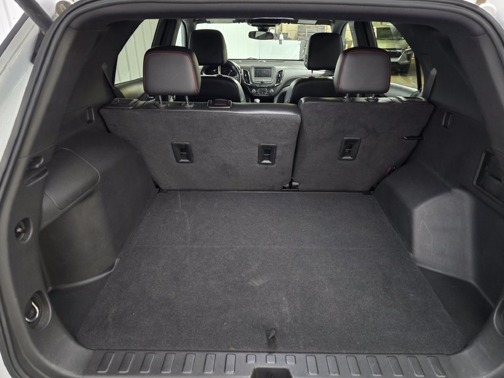 Used 2022 Chevrolet Equinox RS AWD/4WD image 13
