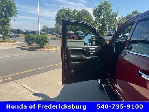 Used 2019 Chevrolet Silverado 2500 LTZ w/ Duramax Plus Package AWD/4WD image 15