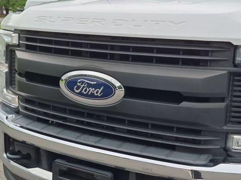 Used 2018 Ford F250 XL w/ XL Value Package AWD/4WD image 36