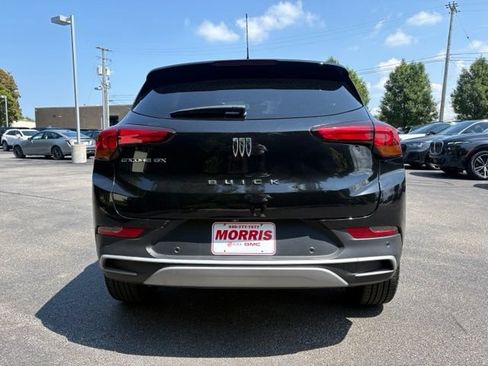 Used 2024 Buick Encore GX Preferred w/ Comfort Package FWD image 4