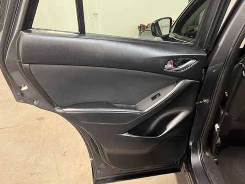 Used 2015 MAZDA CX-5 Touring w/ Bose/Moonroof Package FWD image 19