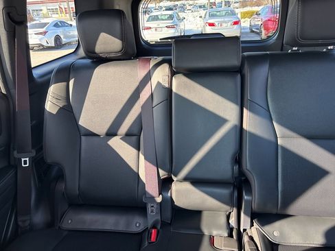 Used 2024 Toyota Land Cruiser image 24