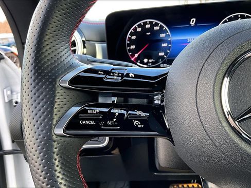 Used 2025 Mercedes-Benz CLA 250 4MATIC image 23