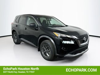 Used 2023 Nissan Rogue S FWD video 1