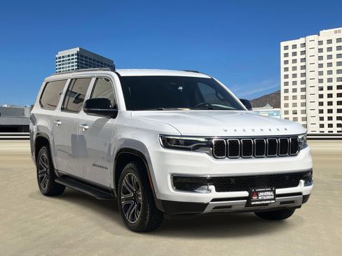 Used 2024 Jeep Wagoneer L Series II image 1