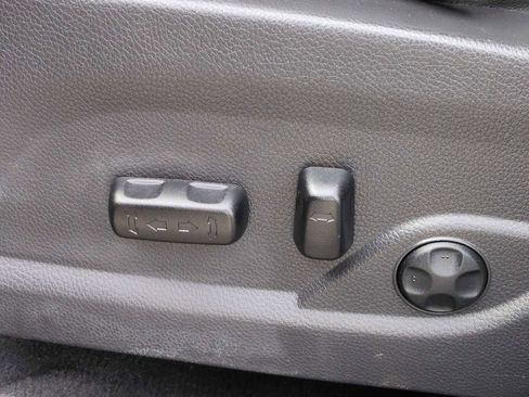 Used 2014 Hyundai Santa Fe Sport 2.0T w/ Navigation Package 06 image 17