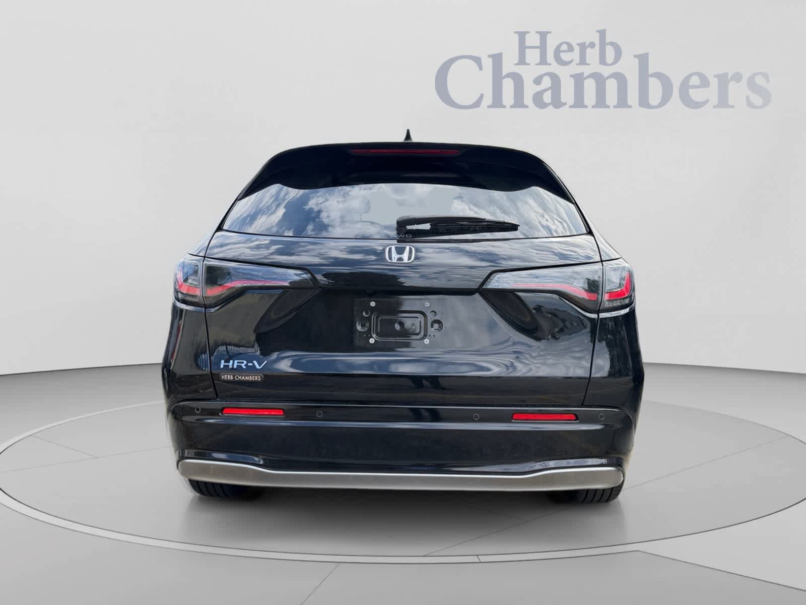 Used 2024 Honda HR-V EX-L image 7