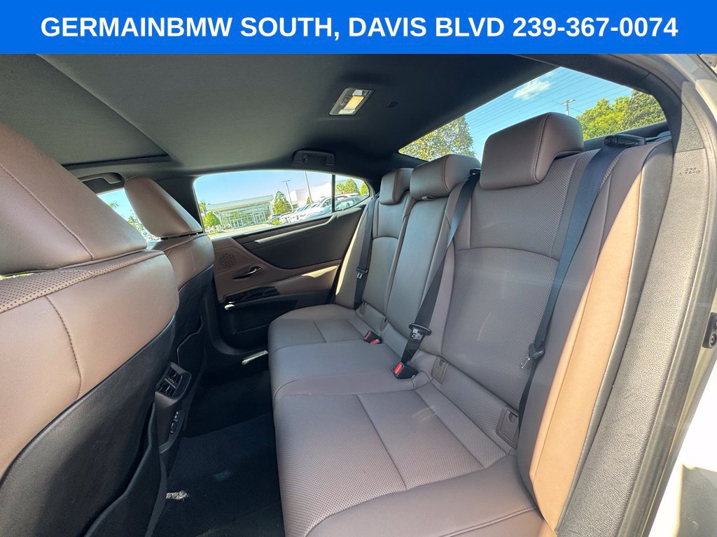Used 2022 Lexus ES 350 w/ Premium Package FWD image 32