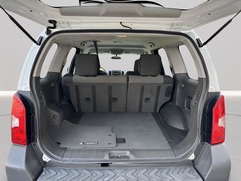 Used 2015 Nissan Xterra X image 24