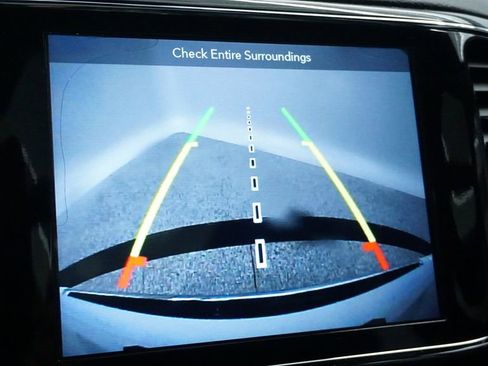 Certified 2019 Jeep Grand Cherokee Limited w/ Luxury Group II image 44