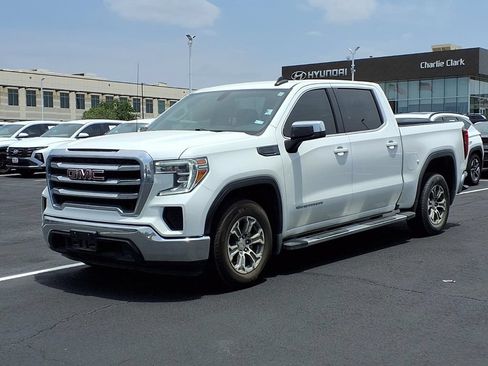 Used 2022 GMC Sierra 1500 SLE RWD image 1