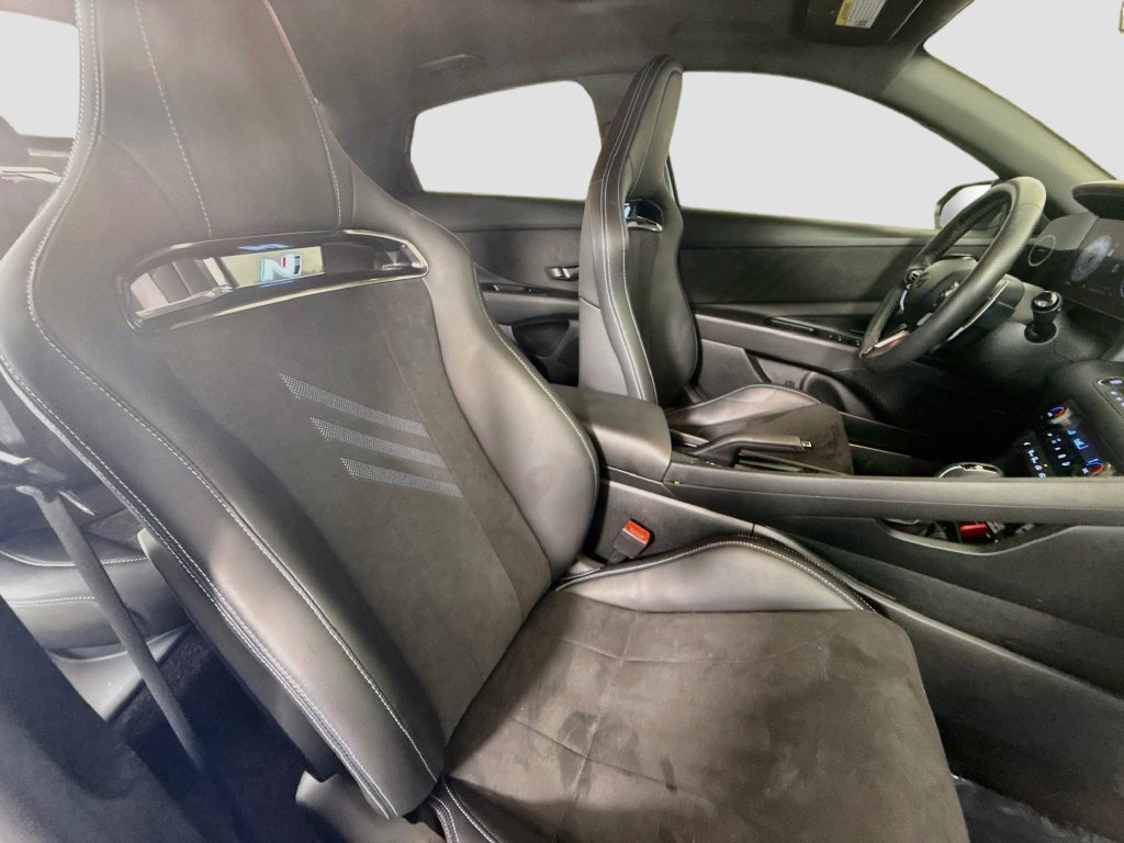 Used 2025 Hyundai Elantra N FWD image 28