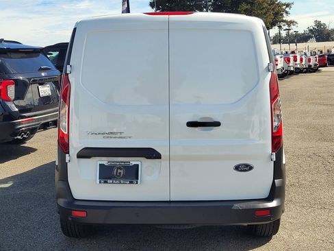 Used 2022 Ford Transit Connect XL image 5