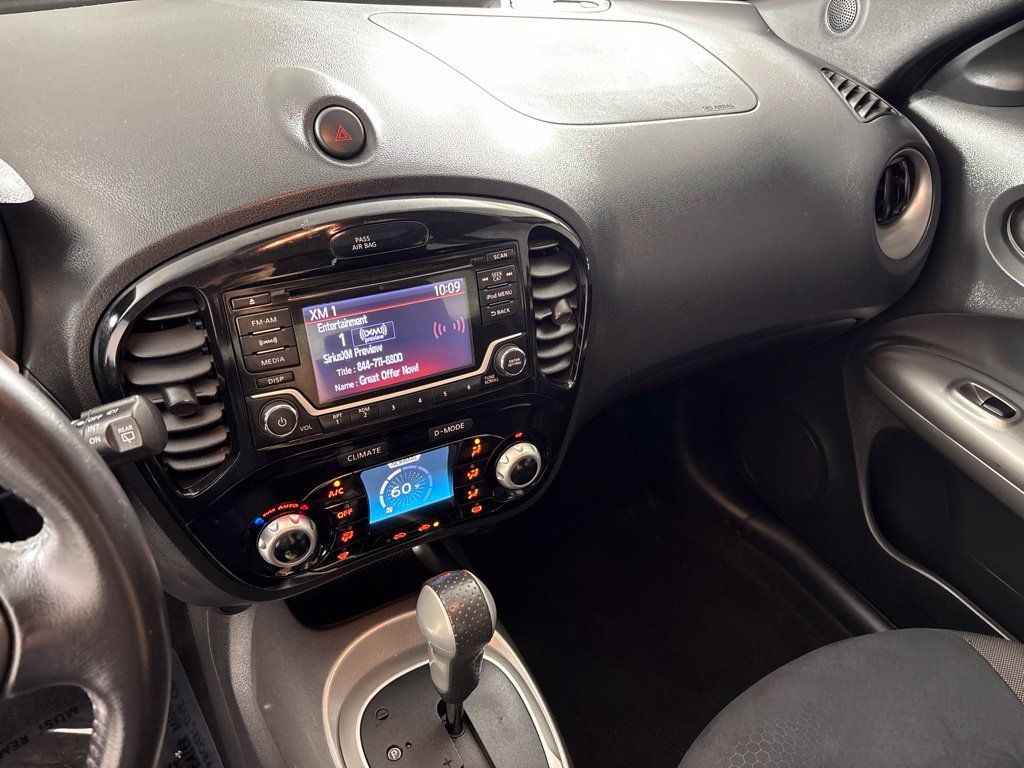 Used 2017 Nissan Juke SV AWD/4WD image 29