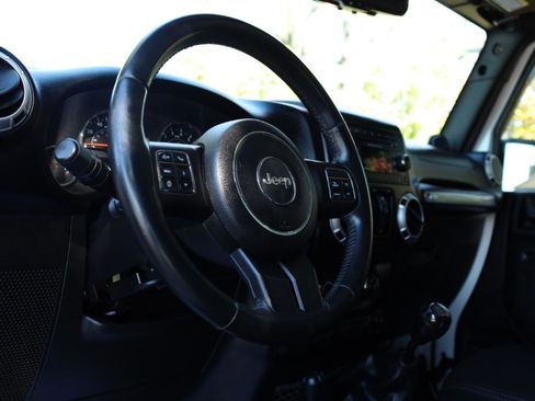 Used 2013 Jeep Wrangler Unlimited Sahara w/ Dual Top Group image 36