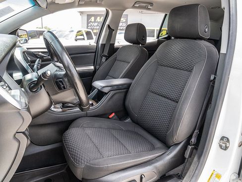 Used 2019 GMC Acadia SLE FWD image 15