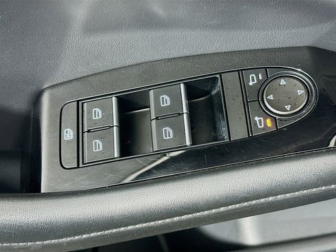Used 2025 MAZDA MAZDA3 s image 15