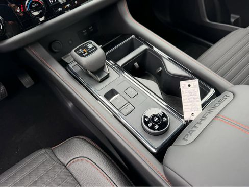 New 2026 Nissan Pathfinder Rock Creek image 19