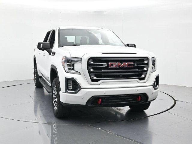 Used 2021 GMC Sierra 1500 AT4 w/ AT4 Premium Package AWD/4WD image 4