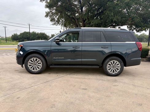 New 2026 Ford Expedition Platinum AWD/4WD image 2