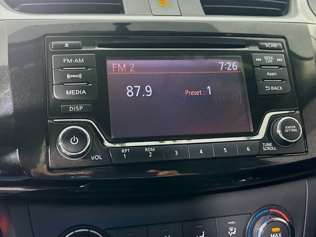 Used 2016 Nissan Sentra SV FWD image 14
