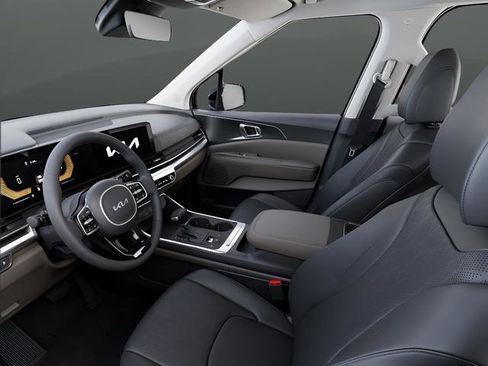 New 2026 Kia Carnival image 17