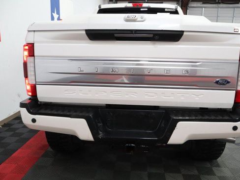 Used 2019 Ford F250 Limited w/ FX4 Off-Road Package AWD/4WD image 28