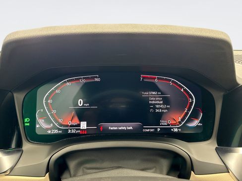 Used 2021 BMW 330i xDrive Sedan w/ Convenience Package image 13