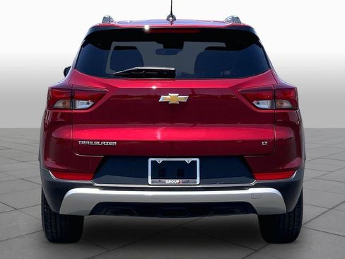 Used 2023 Chevrolet TrailBlazer LT FWD image 5
