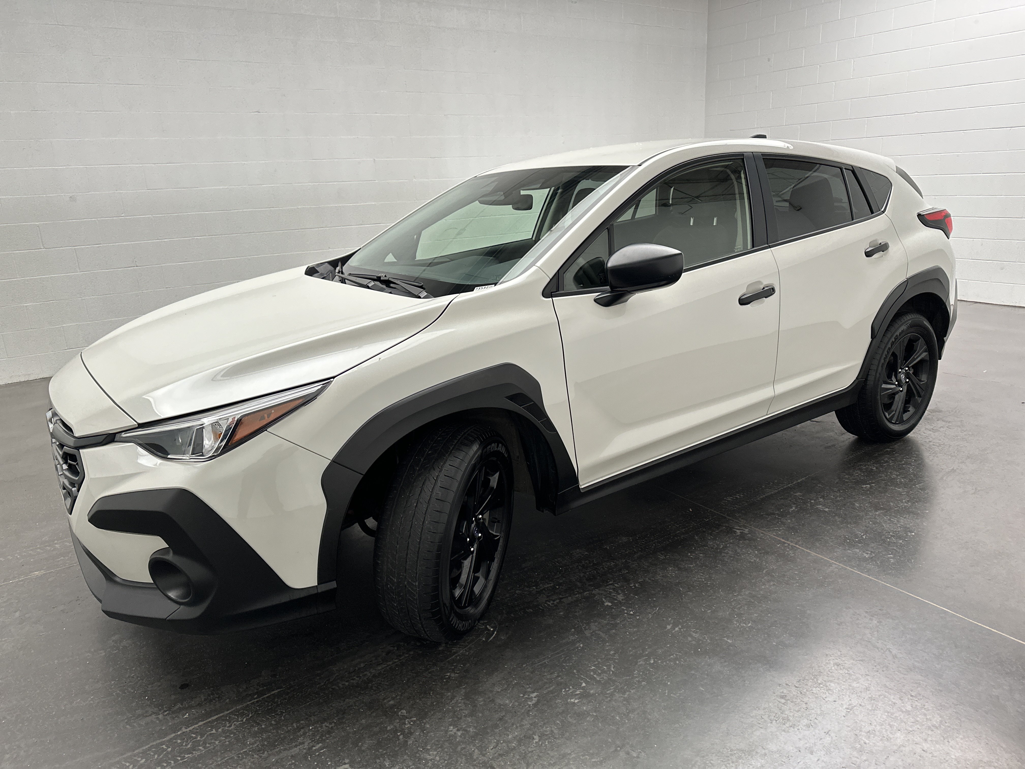 Used 2025 Subaru Crosstrek 2.0i AWD/4WD image 4