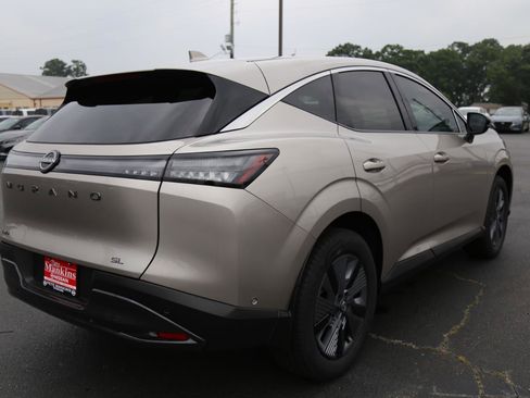 New 2025 Nissan Murano SL image 5