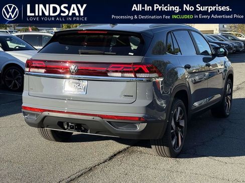 New 2026 Volkswagen Atlas Cross Sport SE AWD/4WD image 7