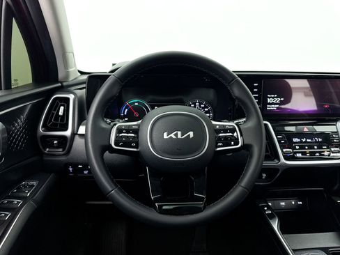 Certified 2023 Kia Sorento EX w/ Panoramic Sunroof Package FWD image 4