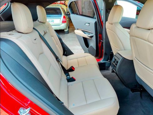 Used 2024 Cadillac XT4 Premium Luxury w/ Active Safety Package FWD image 11