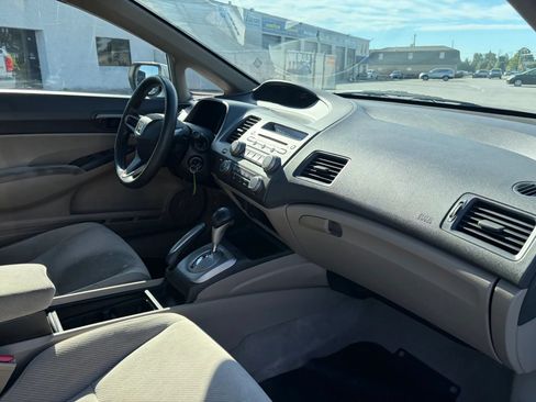 Used 2011 Honda Civic LX image 26