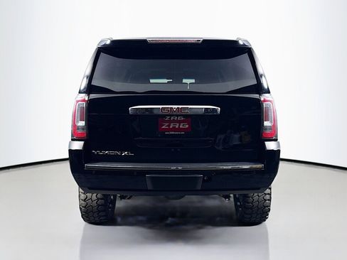 Used 2018 GMC Yukon XL Denali w/ Denali Ultimate Package AWD/4WD image 4