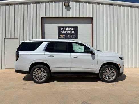 New 2026 Chevrolet Tahoe Premier w/ Sun And Tow Package AWD/4WD image 4